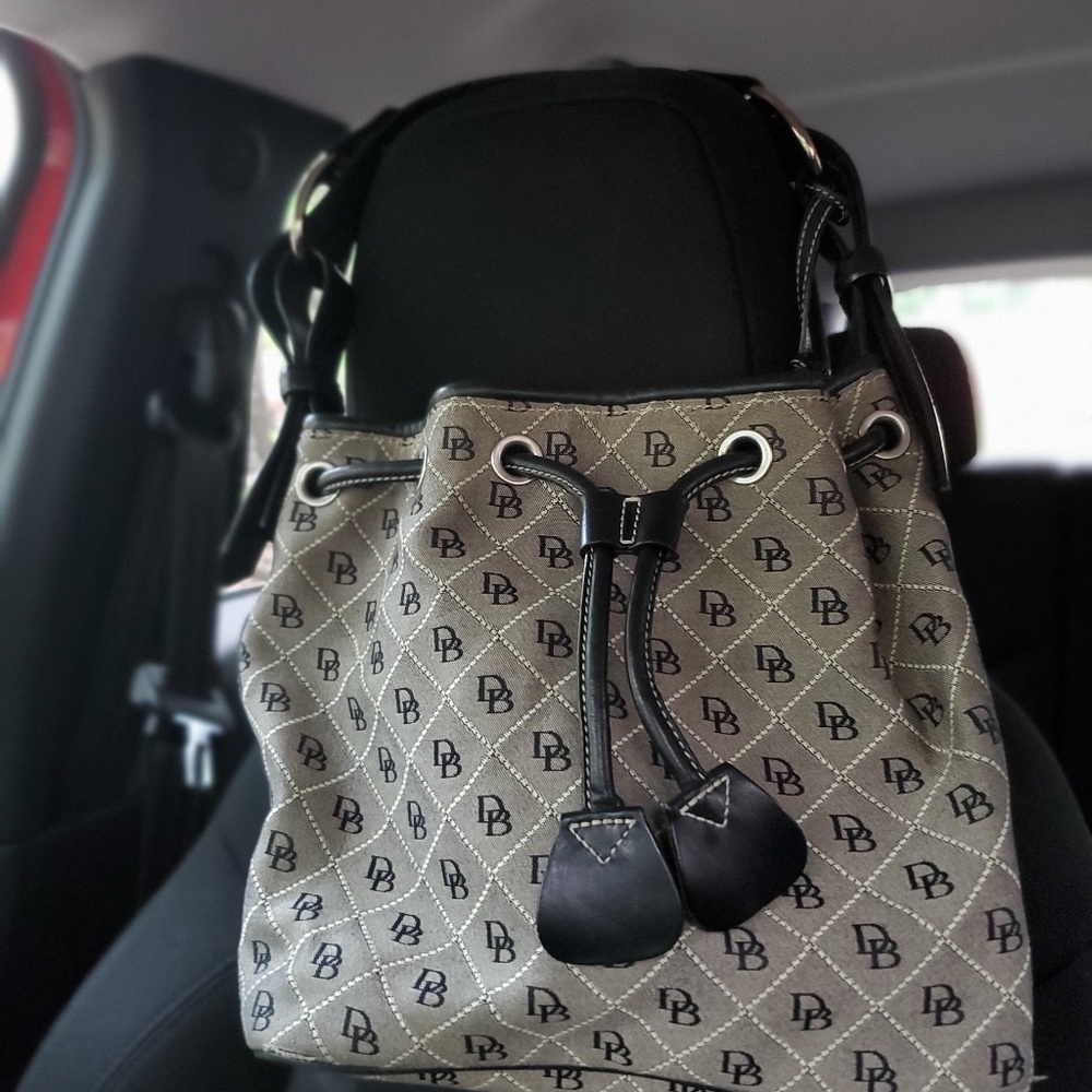 Signature Drawstring Donney Bag